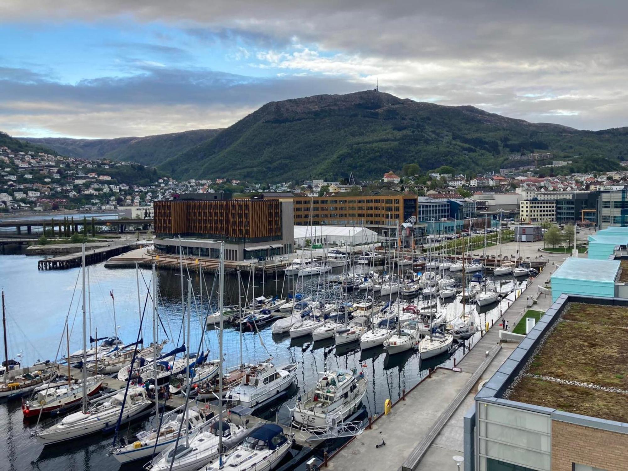 Modern Apartment - Amazing Terrace And Fjord View, Close To City Center Bergen Exterior photo