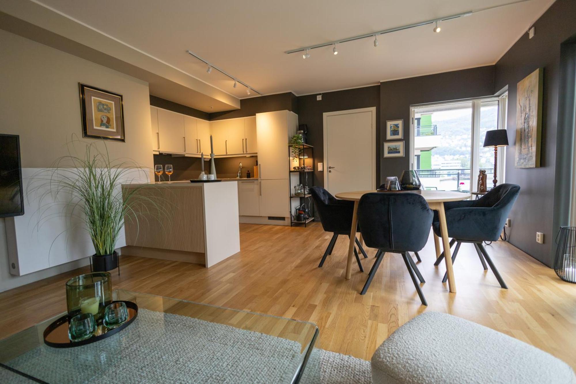 Modern Apartment - Amazing Terrace And Fjord View, Close To City Center Bergen Exterior photo